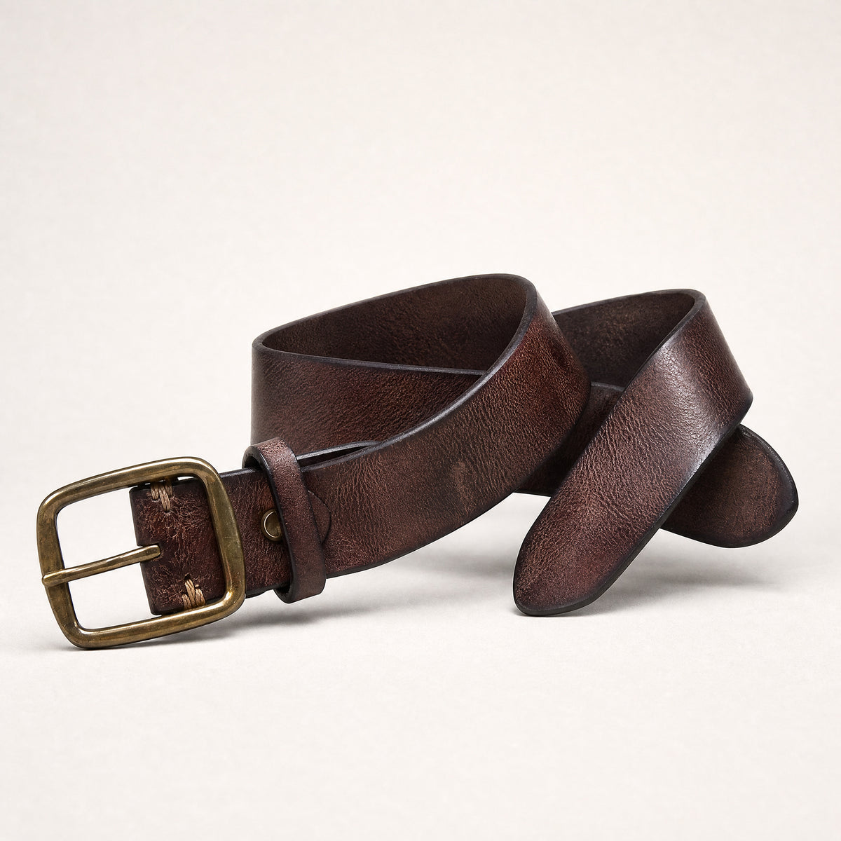 Levelland Full-Grain Leather Belt in Dark Brown